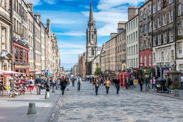 Edinburgh: Elevate Your Brand In Scotland's Capital