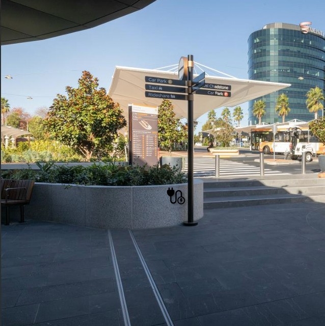 Outdoor Sampling Chadstone Site 73 Outdoor Sampling Activation Space | lo:live